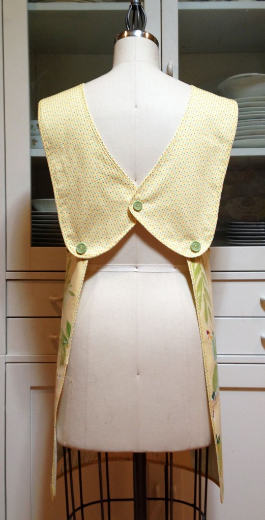 August-Apron-Giveaway-3